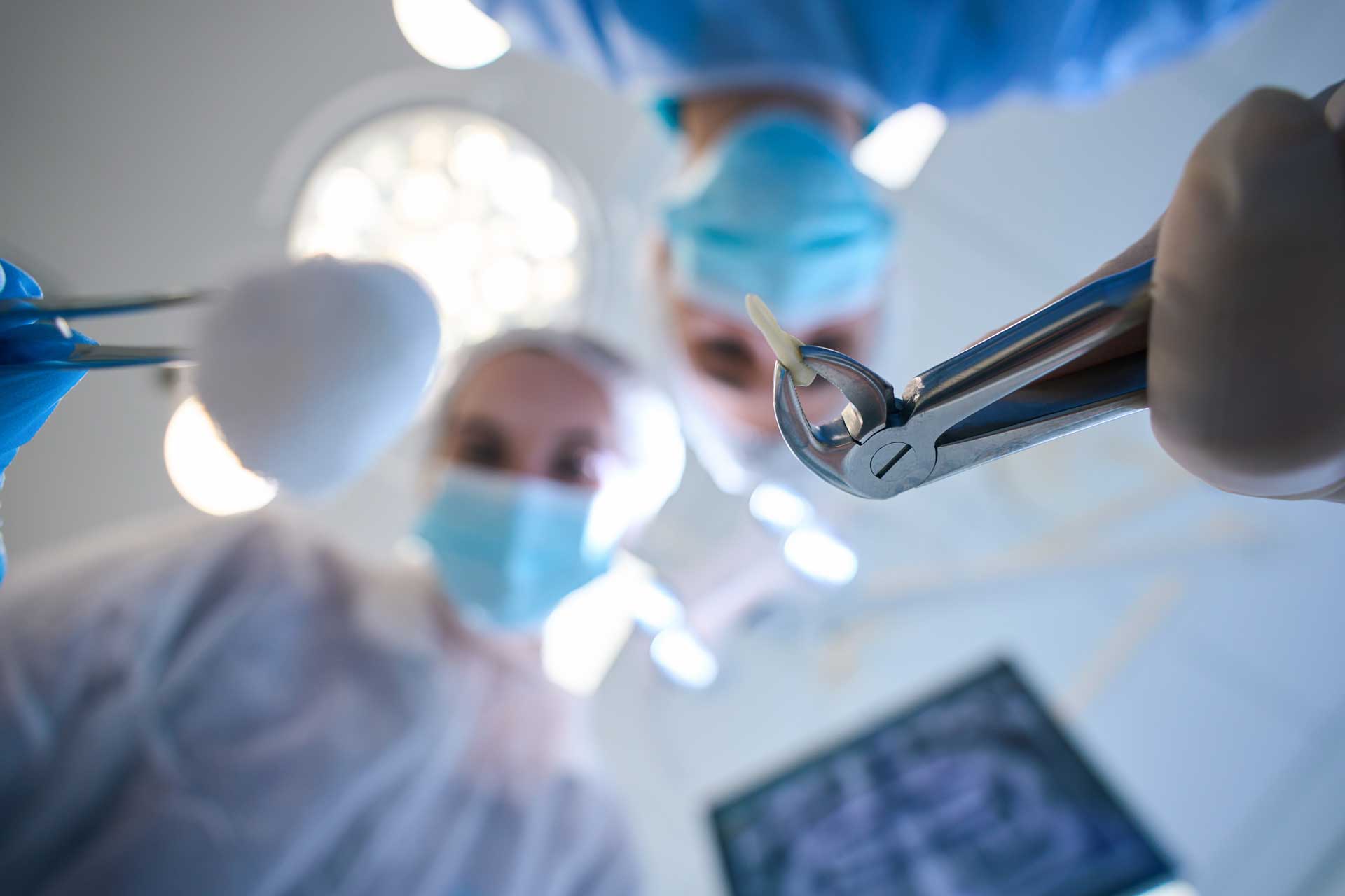 Cirurgia Oral - Bizar Clínica Dental